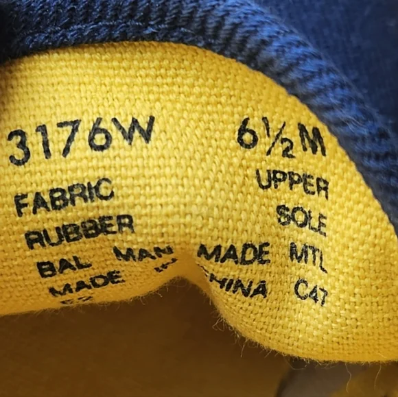 Snickers - Picture 5 of 5